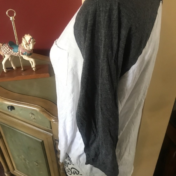 🎉 CLEARANCE 🎉 🖤comfortable🖤top - Picture 2 of 4